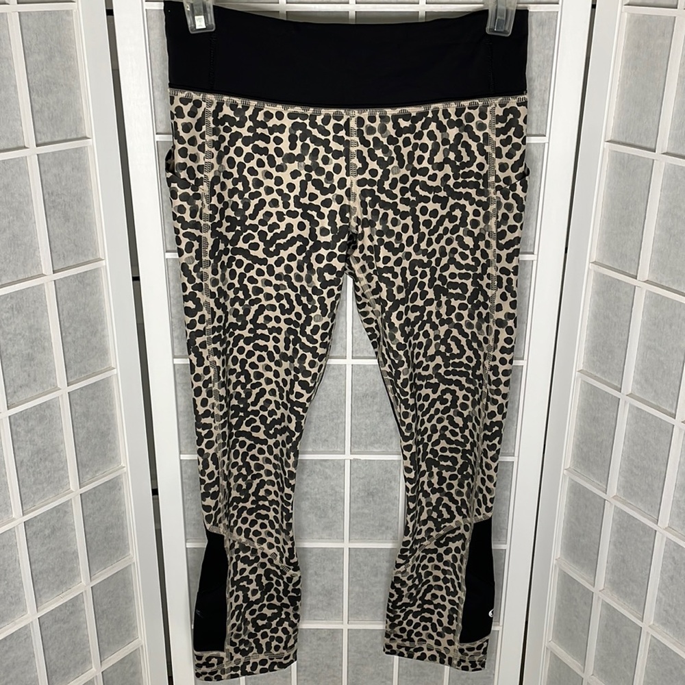 Lululemon Leopard Abstract Yoga Pants